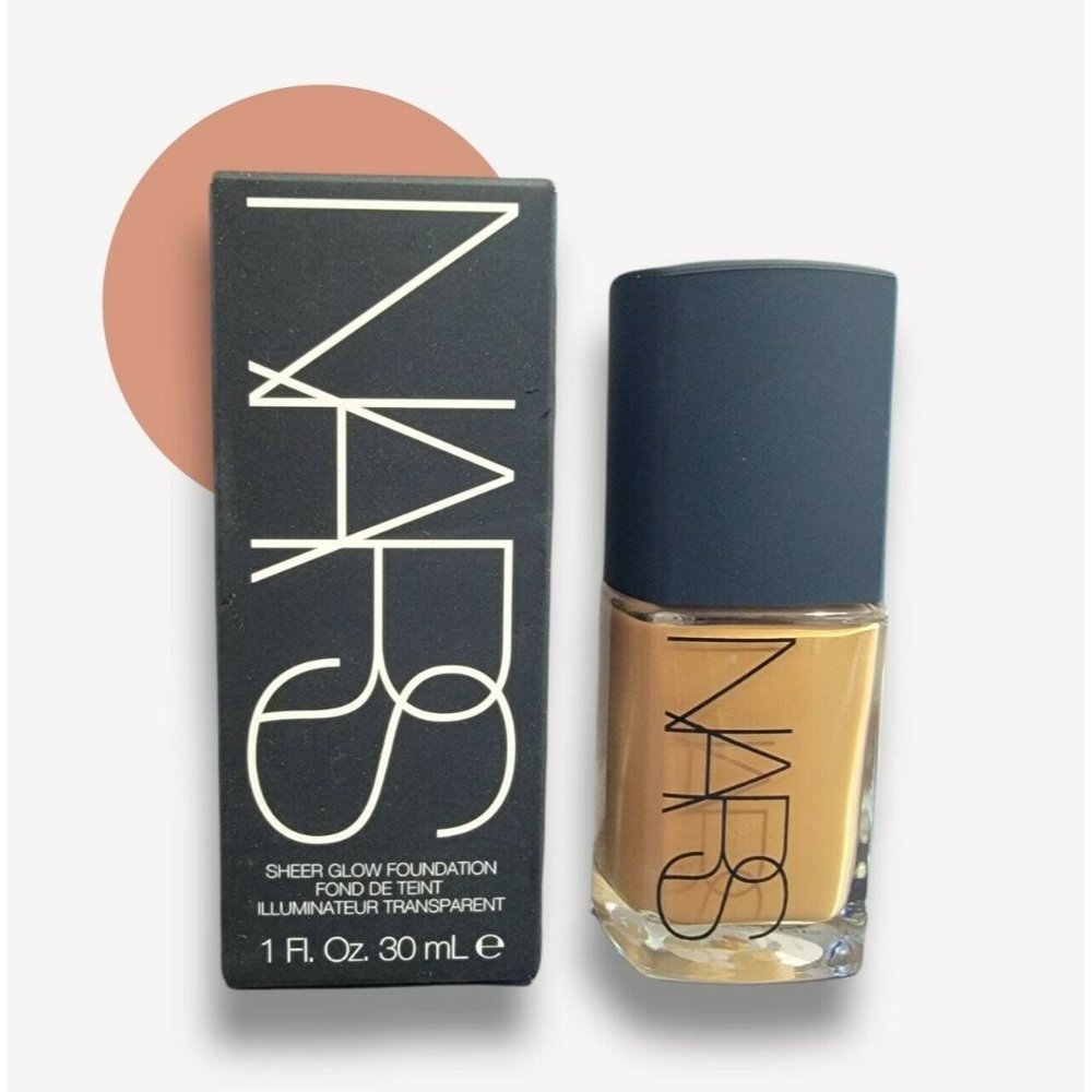 Nars Sheer Glow Face Foundation 1oz/30ml Med/Dark 2.3 Moorea 4870